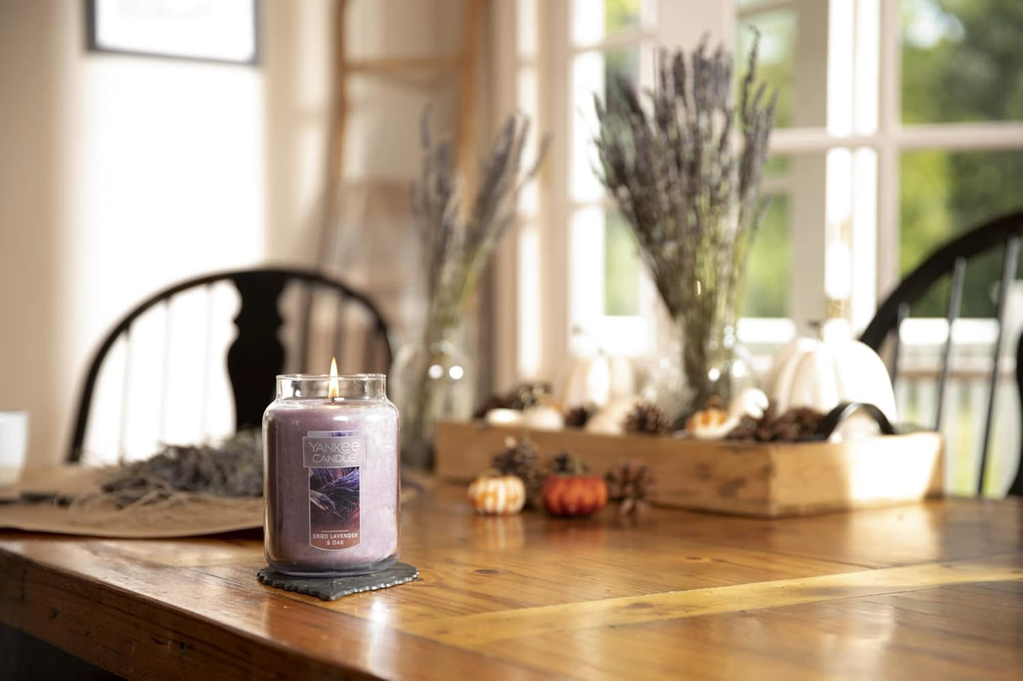 Yankee Candle Dried Lavender & Oak Scented Classic 22 Oz Jar, Single Wick Aromatherapy Candle