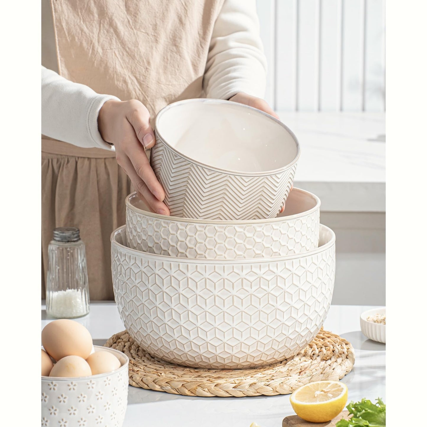 MIKIGEY Ceramic Mixing Bowls, Embossed Nesting Bowls Set of 4, Mixing Bowl Set for Serving, Baking, Cooking and Gift, Microwave and Dishwasher Safe, 20/47/99/148 oz, Off-White
