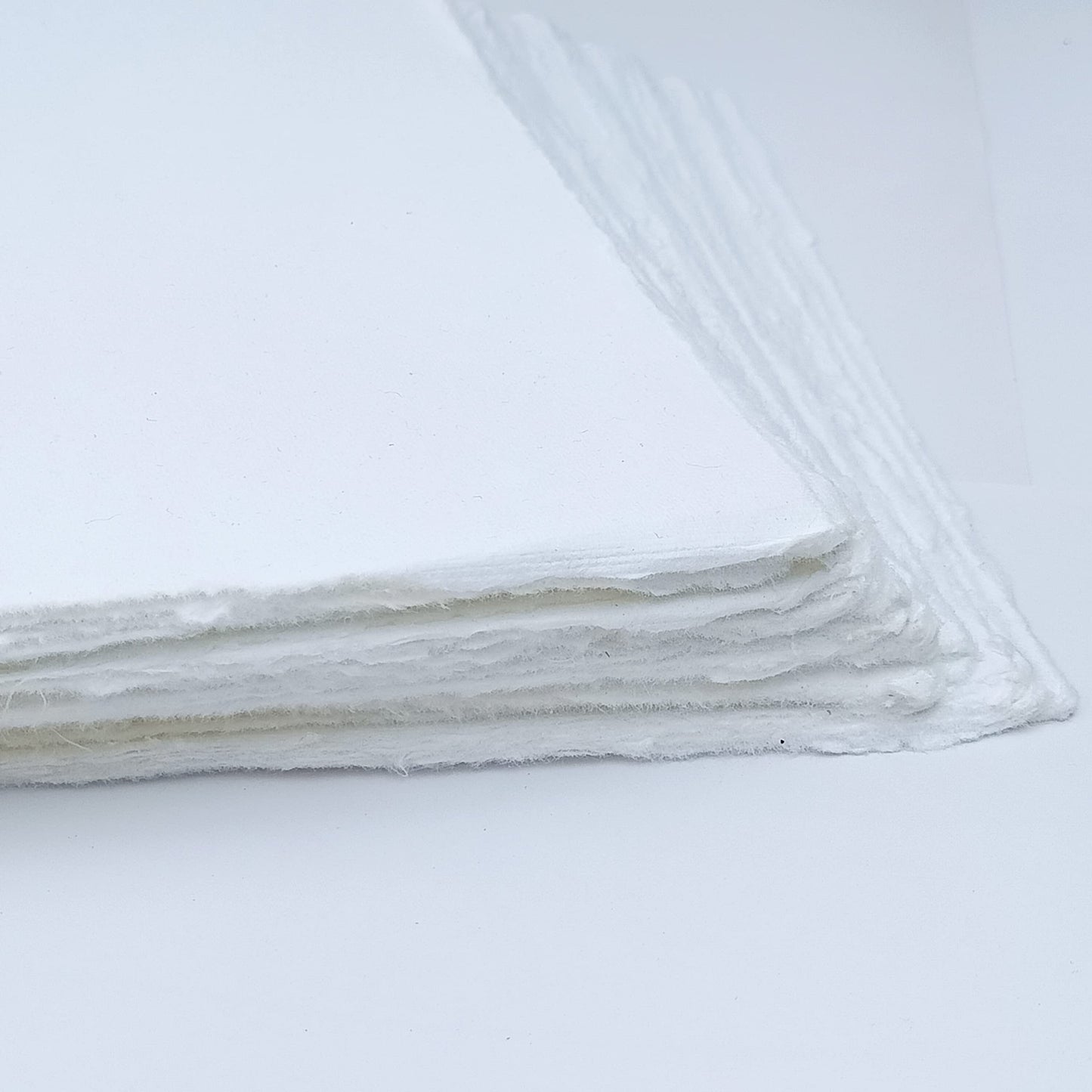 E-Tailor Handmade Cotton Deckle Edge Paper Loose Leaf Sheets 130 GSM Ivory White (Pack of 1-5x7-20-Sheets)