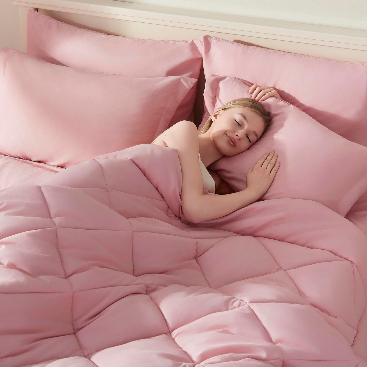 ELNIDO QUEEN® Queen Comforter Set - 7 Pieces Bed in a Bag Queen Size, Bed Set for All Seasons, Blush Pink Ultra Soft Bedding Sets with Comforter, Flat Sheet, Fitted Sheet, Pillowcases and Pillow Shams
