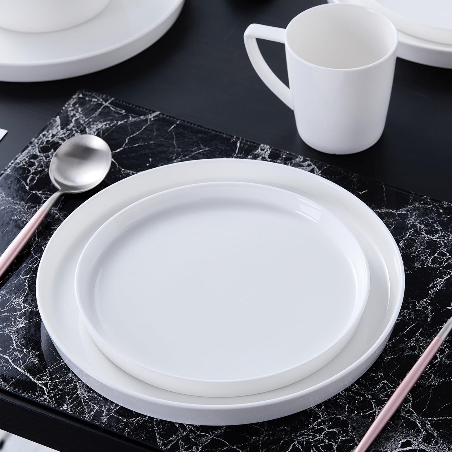 Stone Lain Madeline Formal Bone China Dinnerware Set 32 Piece Service for 8, White