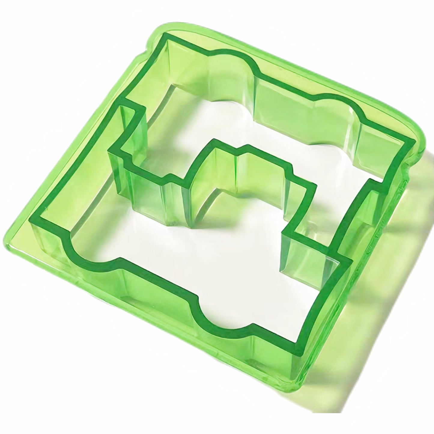 4-Piece Fun Sandwich Cutters Set – Heart, Car, Train, Crown Shapes | BPA-Free Plastic Bread Molds for Kids & Adults | Creative Lunchbox Tools