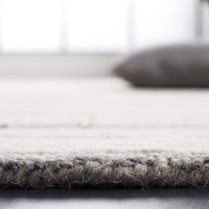 SAFAVIEH Area Rug 8x10 - Metro Collection - Large - Grey & Ivory, Handmade Wool, Modern Design, Ideal for Living Room, Bedroom, Office, Dining Space (MET995F)