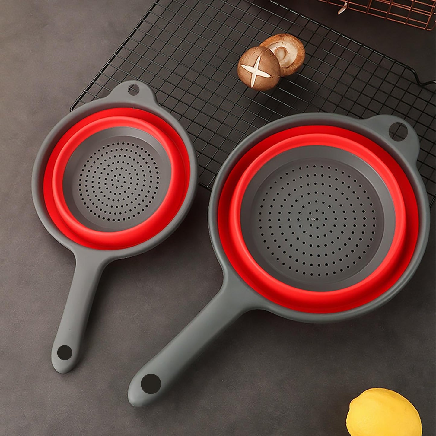 Kitchen Collapsible Colanders Set,Collapsible Colanders with Handles,Dishwasher Safe,Space-Saver Folding Strainer Colander for Draining Pasta Vegetable Fruits (Red)