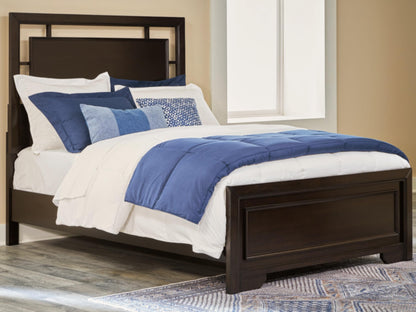 Signature Design by Ashley Covetown Traditional Full Panel Bed, Foundation or Box Spring Needed, Dark Brown