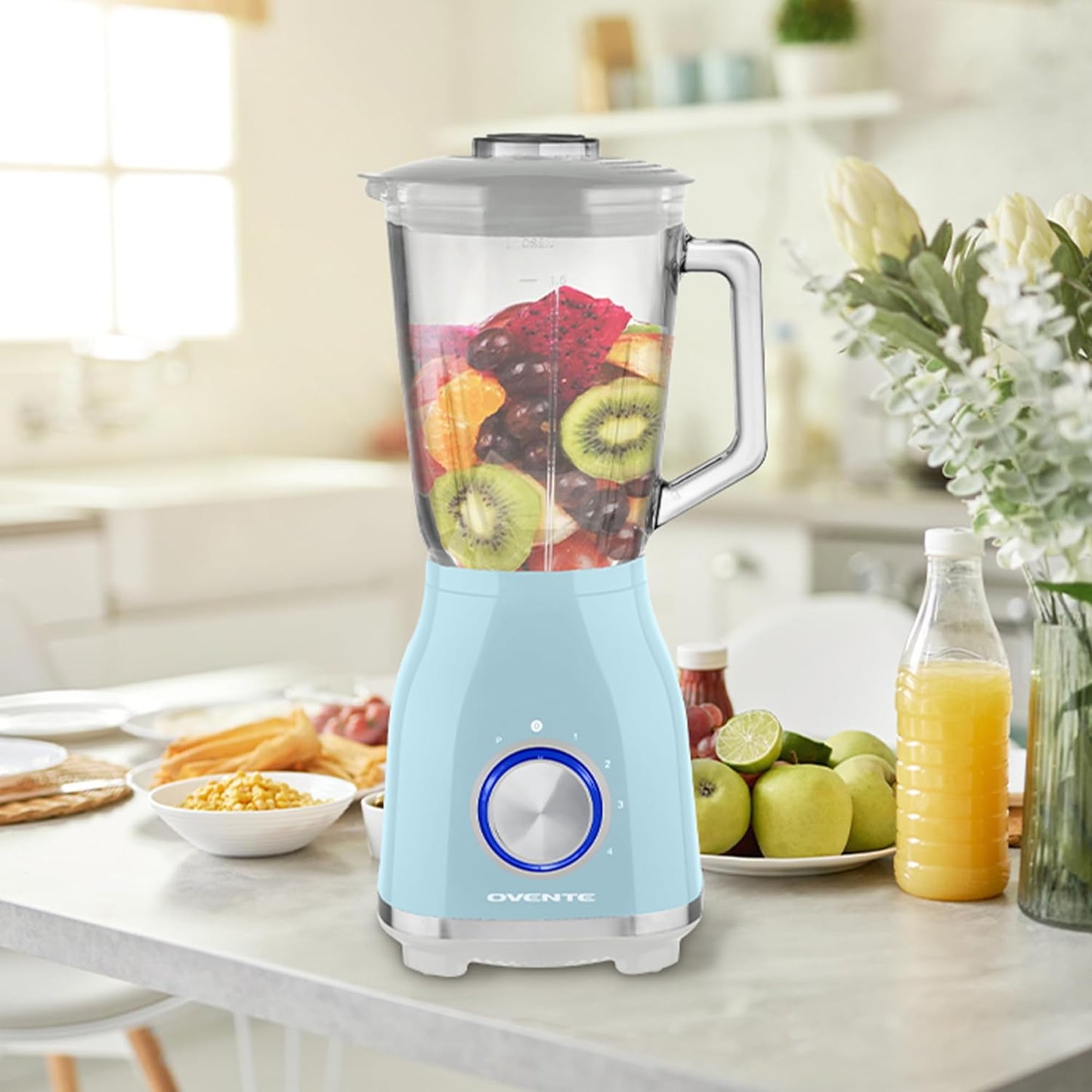 OVENTE Countertop Kitchen Blender - 550 Watts, Stainless Steel Blades, 50oz Glass Jar for Smoothies & More, Blue