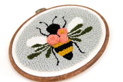 Kimberbell Punch Needle Set – Bloomin’ Bee - Complete DIY Embroidery Kit with Tool, Monks Cloth, Frame, Yarn & Dimensional Flowers – Adorable Bee Punch Needle Craft with Reusable Project Bag