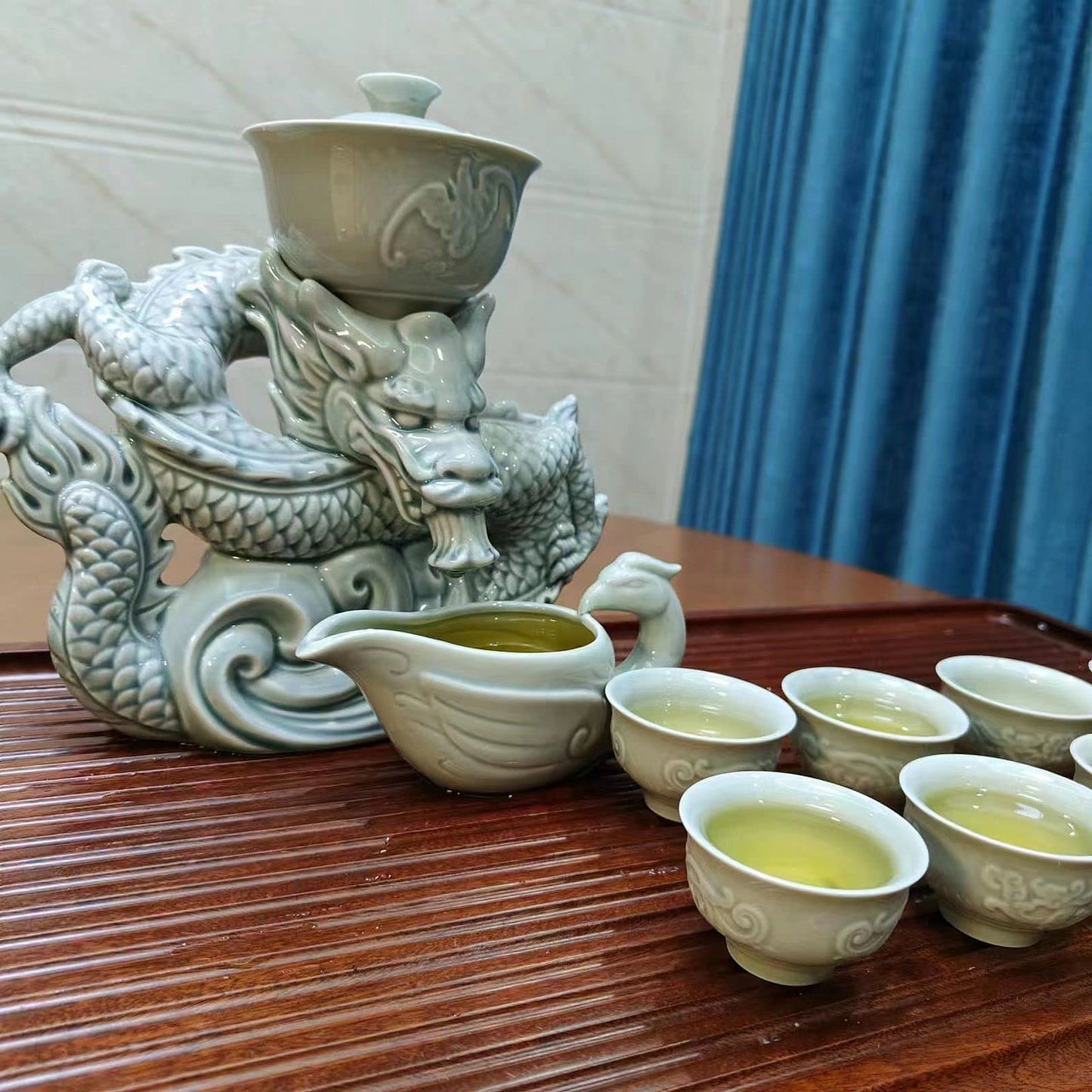Scizorito Chinese Gongfu Tea Set Gift Box, Pure Hand Firing, Chinese Dragon Shape, Suitable for Office, Home, Gift (White Dragon)