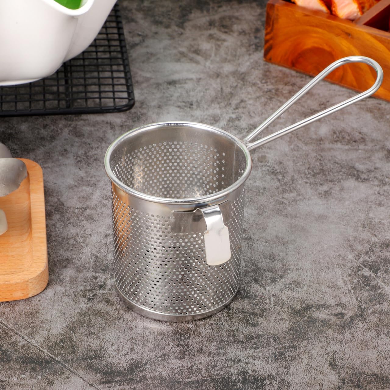 Luxshiny Hot-Pot Side Colanders Stainless Steel Mesh Strainer 6.49 Inch Hanging Basket for Cooking Noodles and Blanching in Kitchen