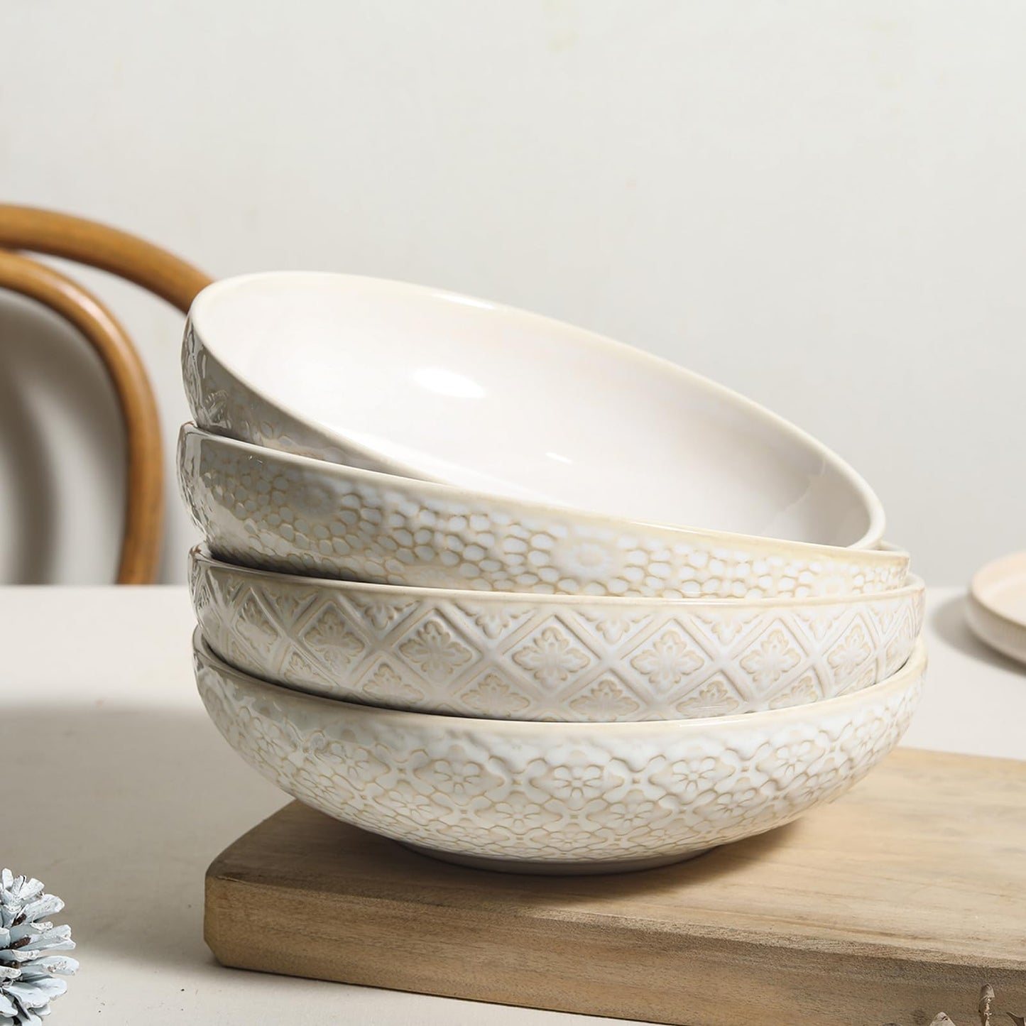 Feenmai 8" Ceramic Pasta Bowls, 22 Oz Serving Bowls Set of 4, Porcelain Shallow Soup Bowl, Embossed Serving Dishes for Pasta, Fruit, Salad, Housewarming Gift, Dishwasher Safe
