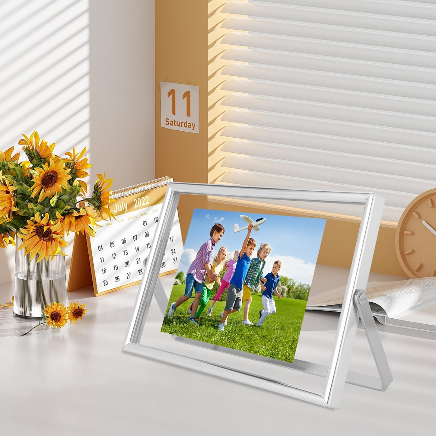 AhaGo Silver Floating Frame, 4"x6", Horizontal, 2 Set, For Picture 3.5x5, 2x3, 1x2, Small Desktop Photo Frames, Classy Gift For Children, Wedding, Home or Office Décor