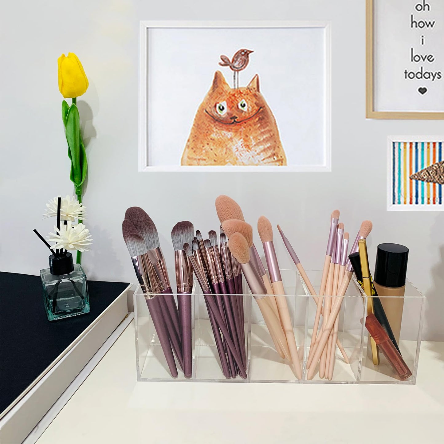 HSYMQ Acrylic Clear Pen Holder 5 Compartments Pencil Holder Desk Organizer Desktop Makeup Brush Holder