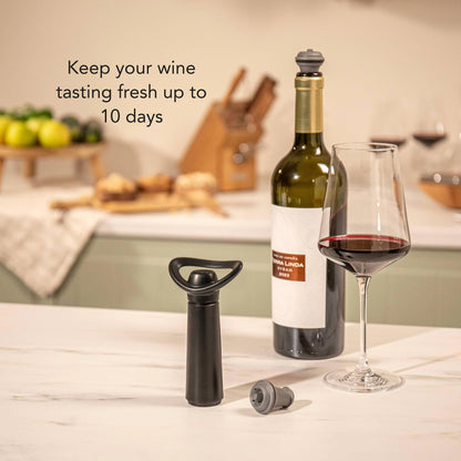 Vacu Vin Wine Saver Concerto - Black - 1 Pump 2 Stoppers - Wine Stoppers for Bottles with Vacuum Pump - Reusable - Made in the Netherlands