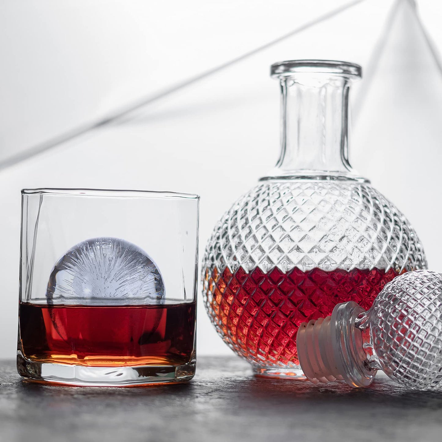 LORSIA Ice Ball Molds, Set of 4, Slow-Melting Stackable Ice Cube Maker, 2.5 Inch big Ice Spheres for Whiskey Cocktails Juice Beverages Bourbon