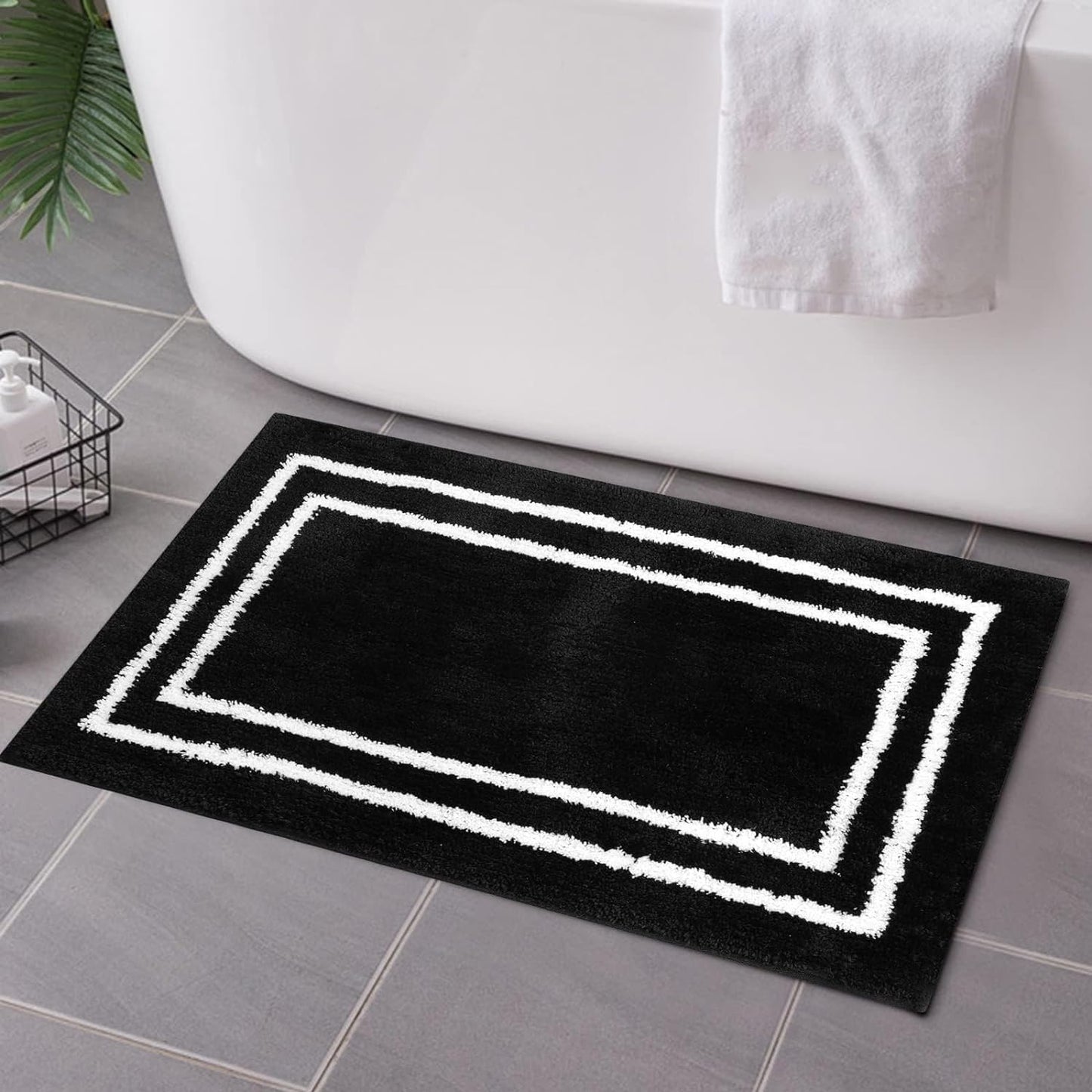 Uphome Black Bathroom Rugs, Shaggy Soft Microfiber Bath Mat, Non Slip Machine Washable, 18x26 inch