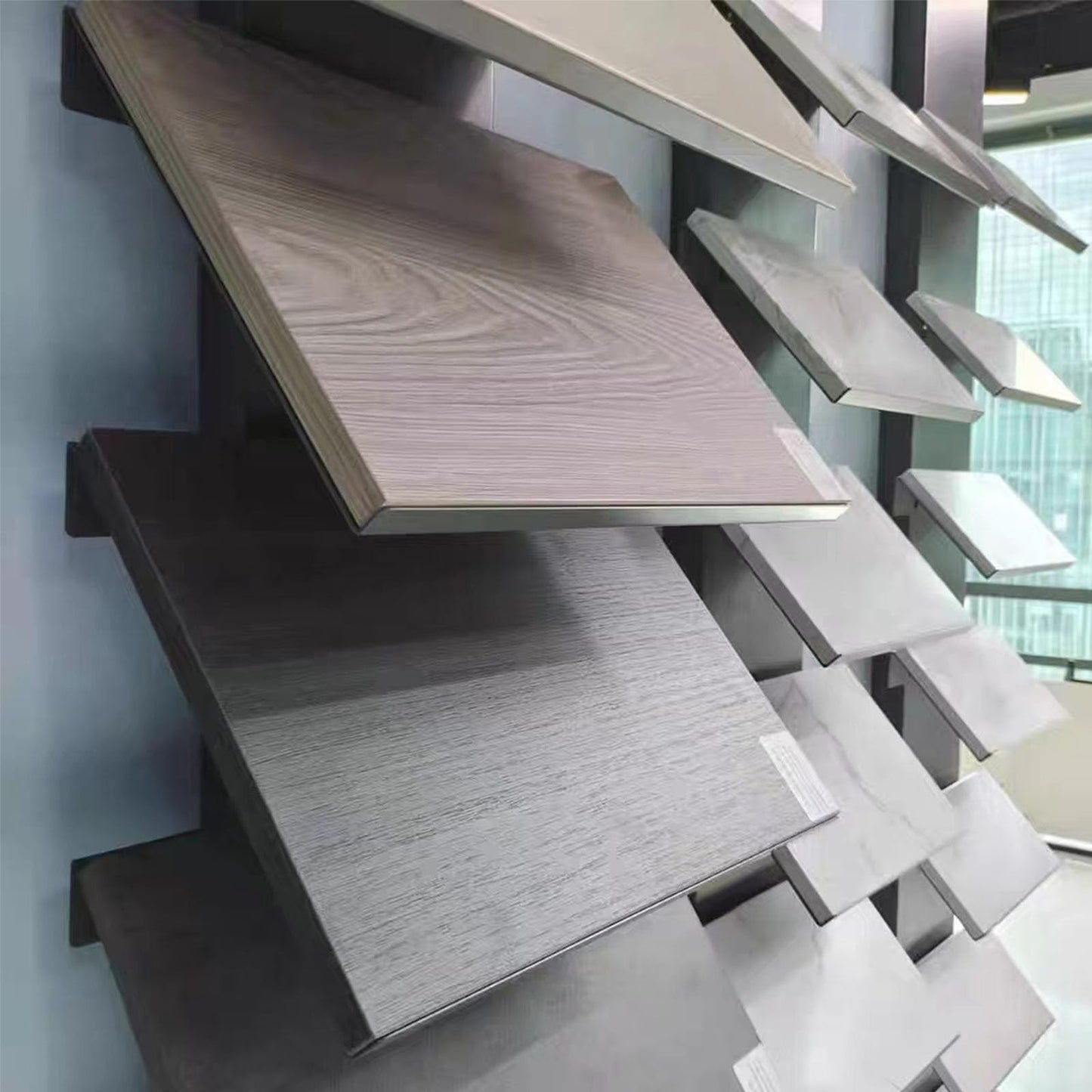 Heavy-Duty Wall Mount Tile Display Rack for Marble & Stone Samples, 7-Shelf Wooden Holder, Glass Sample Storage Stand for Retail, 30x20x170cm (11.8x7.9x66.9in)