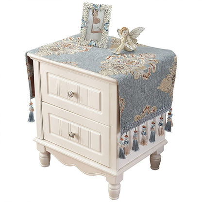 15.735.4 Inch European-Style Bedside Tablecloth Jacquard Table Cover Fabrics Table Cloth Dust Cover Embroidery Tassel