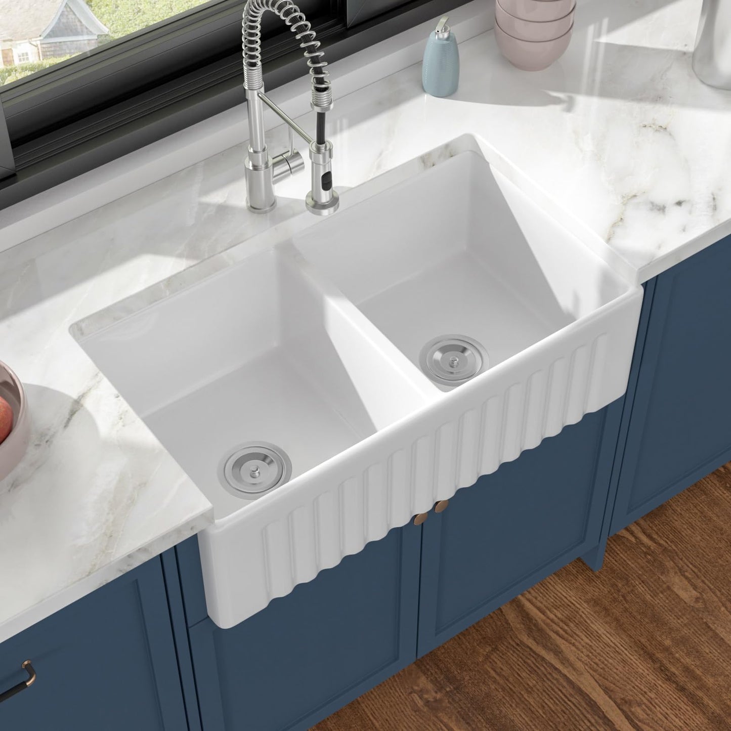 Dcolora 33 In. White Fireclay Farmhouse Sink Reversible Apron Front Design, 50/50 Double Bowl Ceramic Porcelain Kitchen Sink, 33"W×18"D×10"H #DC-A8871