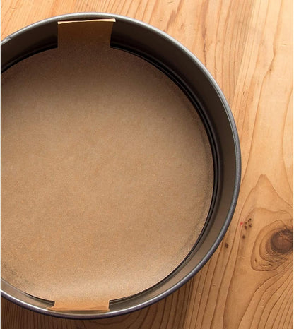 Juvale Unbleached Baking Parchment Paper Rounds with Easy Lift Tabs, 9 in, 100 Sheets