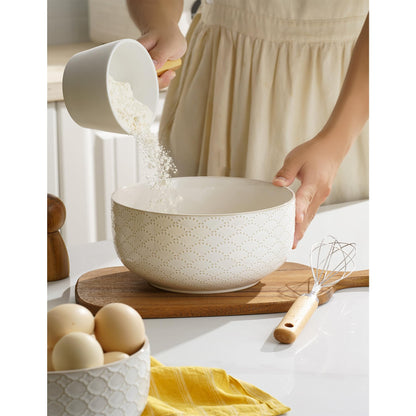 Mikiegy Ceramic Mixing Bowls Set of 4, Nesting Ceramic Embossment Stoneware Mixing Bowls for Cooking, Serving, Popcorn, Salad etc, Microwave & Dishwasher Safe, 20/44/98/145 oz, Off-White