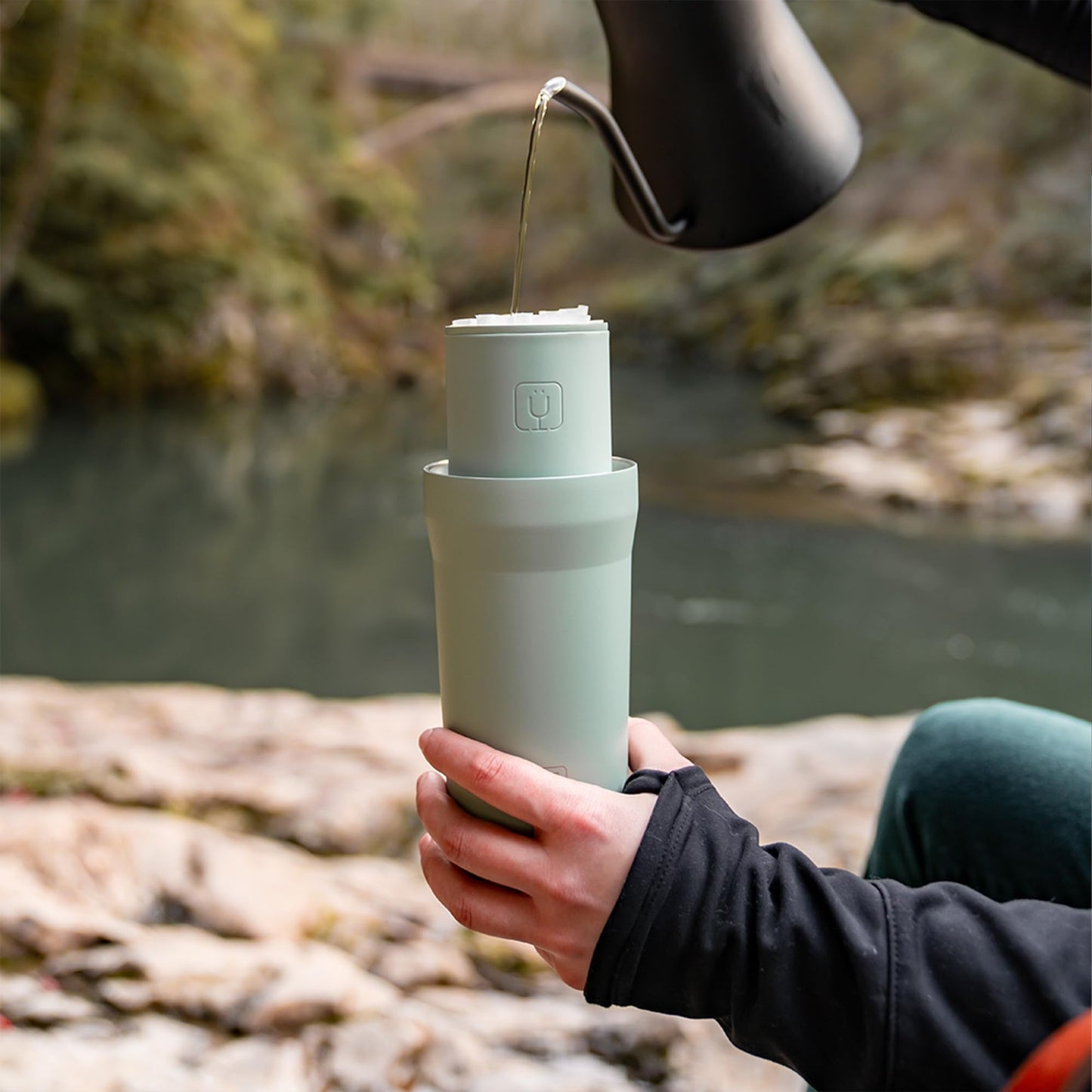 BrüMate Pour Over 20oz Insulated Coffee Mug | 2-in-1 Travel Coffee Maker with 100% Leakproof Lid | Insulated Coffee Tumbler | Travel & Camping | Comes with Filter Dripper | BPA-Free (Mist)