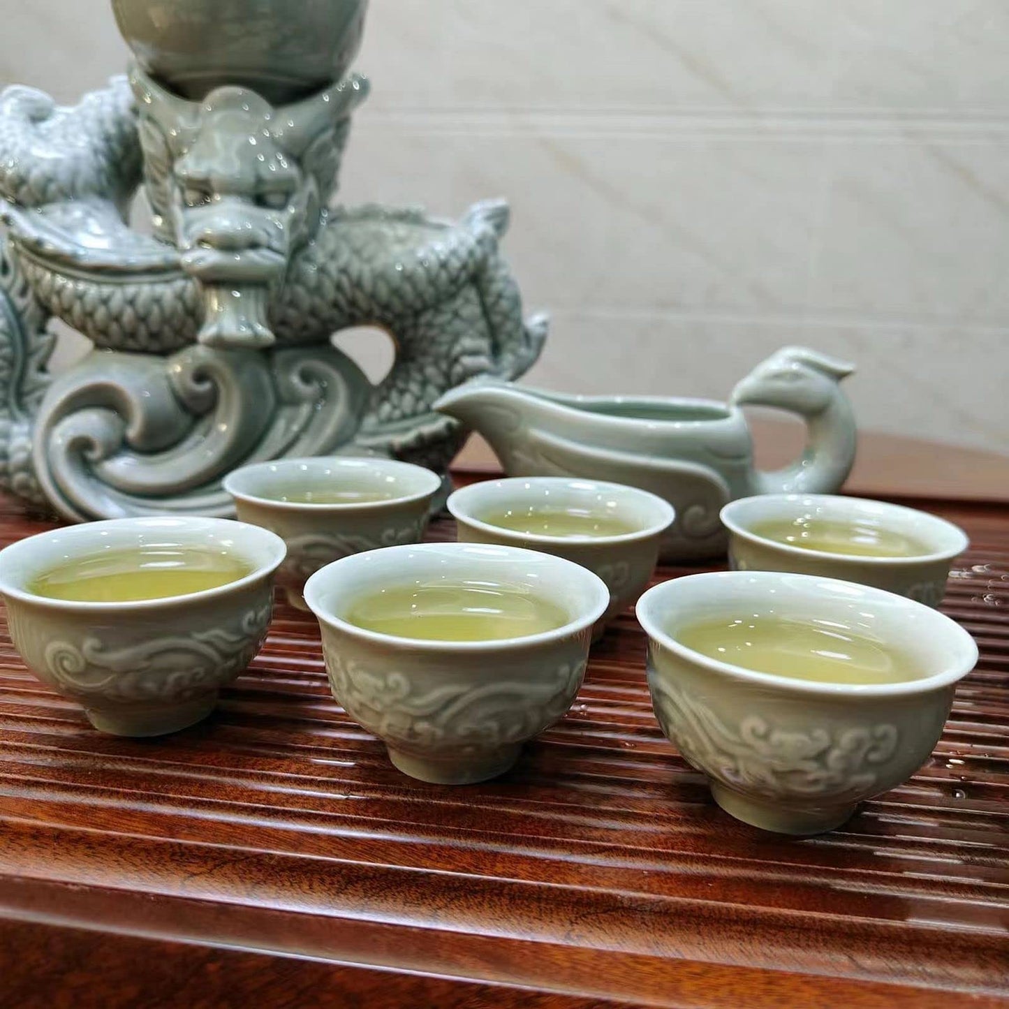 Scizorito Chinese Gongfu Tea Set Gift Box, Pure Hand Firing, Chinese Dragon Shape, Suitable for Office, Home, Gift (White Dragon)