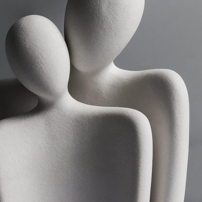 Modern Home Decor | Hugging Couple Sculpture by [Brand Name] - White Ceramic Figurine for Living Room & Bedroom