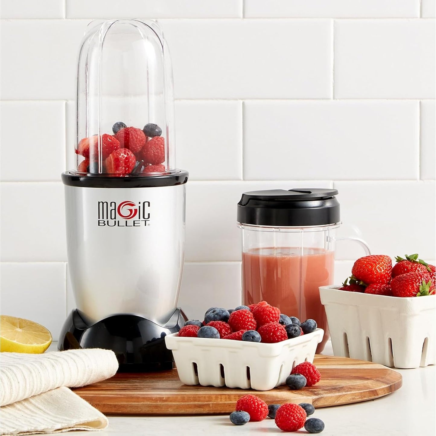 MB1001 16OZ Replacement Cups with Lids Compatible with Magic Bullet 250W Blenders Juicer with Brush 3 Packs