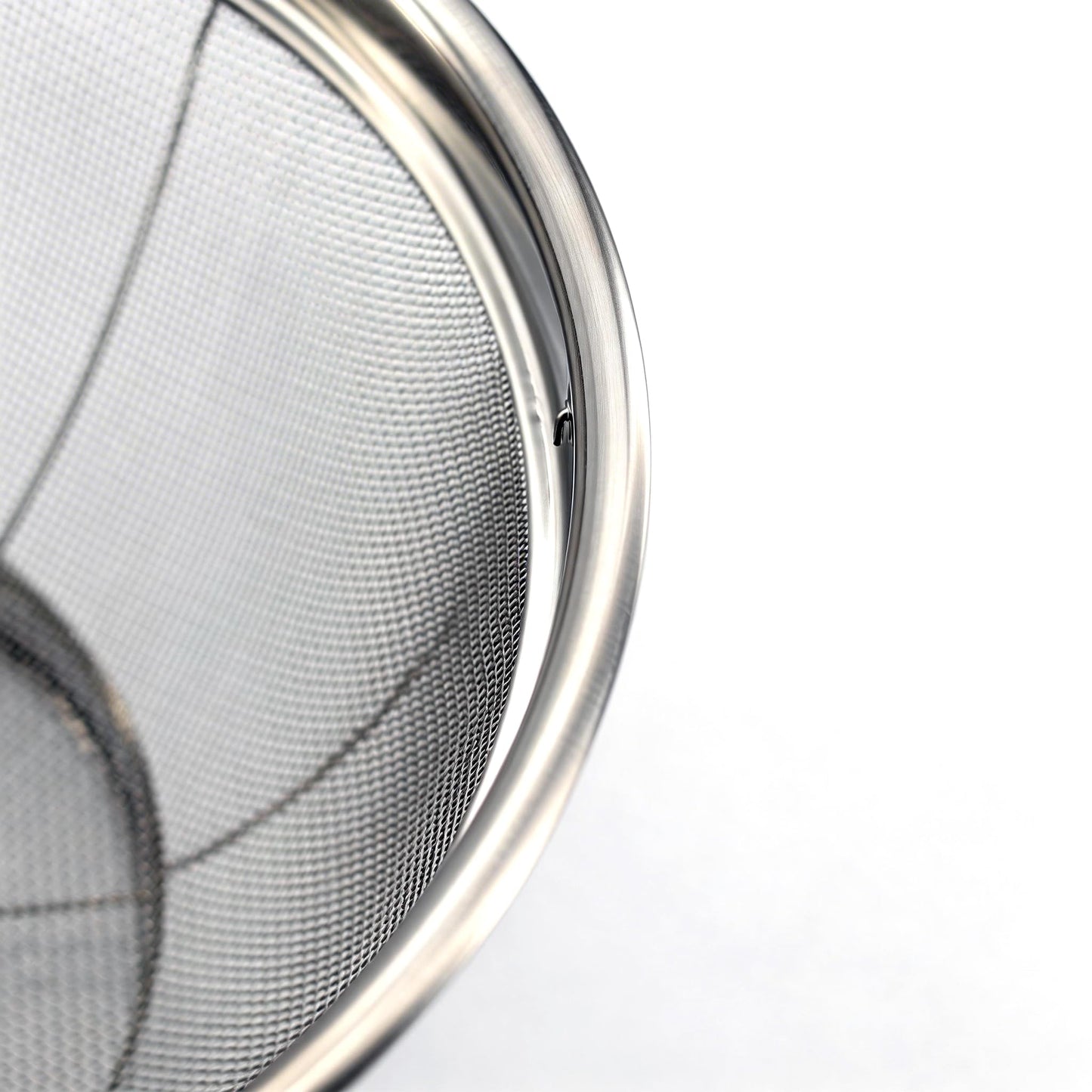 Fine Mesh Strainer for Kitchen, 4 Quart Stainless Steel Colander Bowl for Pasta, Rice, Fruit, Metal Net Baskets with Resting Base - Strain, Drain, Rinse