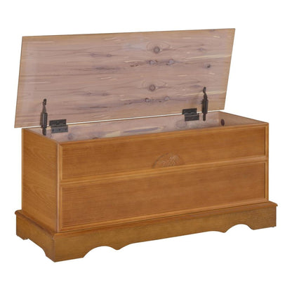 CARTESIAN Traditional Cedar Storage Chest in Honey Finish, Engineered Wood Construction, 40 x 16 x 18.5 Inches, Decorative Fan Design (Honey)