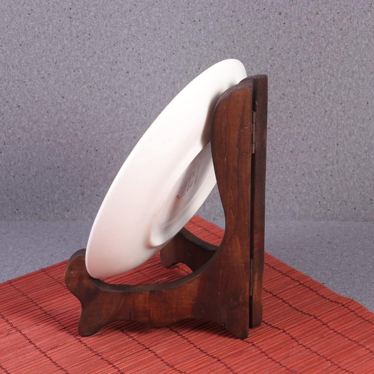 Gatuida 4 Pcs Wooden Display Stand, Plate Holder Easels for Home and Wedding Decorations