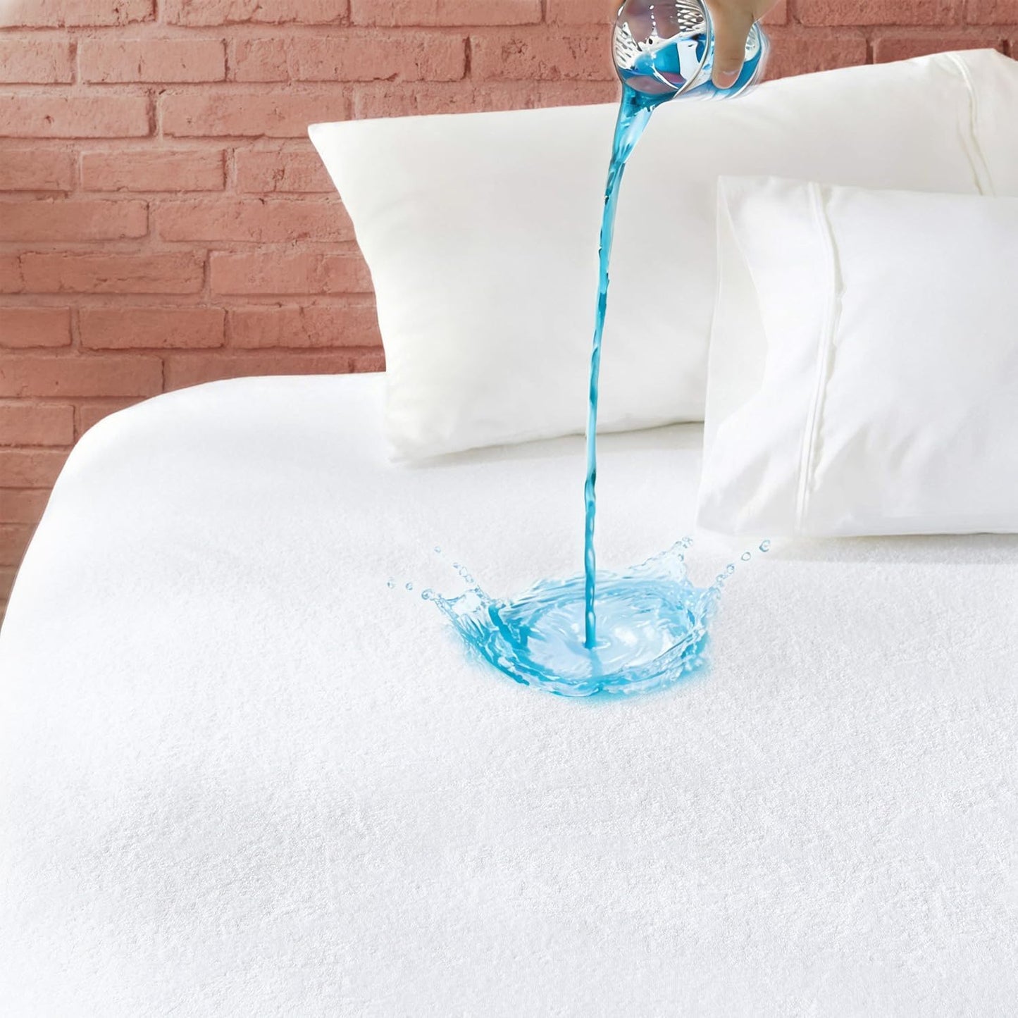 18 Queen Mattress Protector Waterproof- Washable Mattress Cover Queen Size Fitted Bed Pad Noiseless Plastic Protection