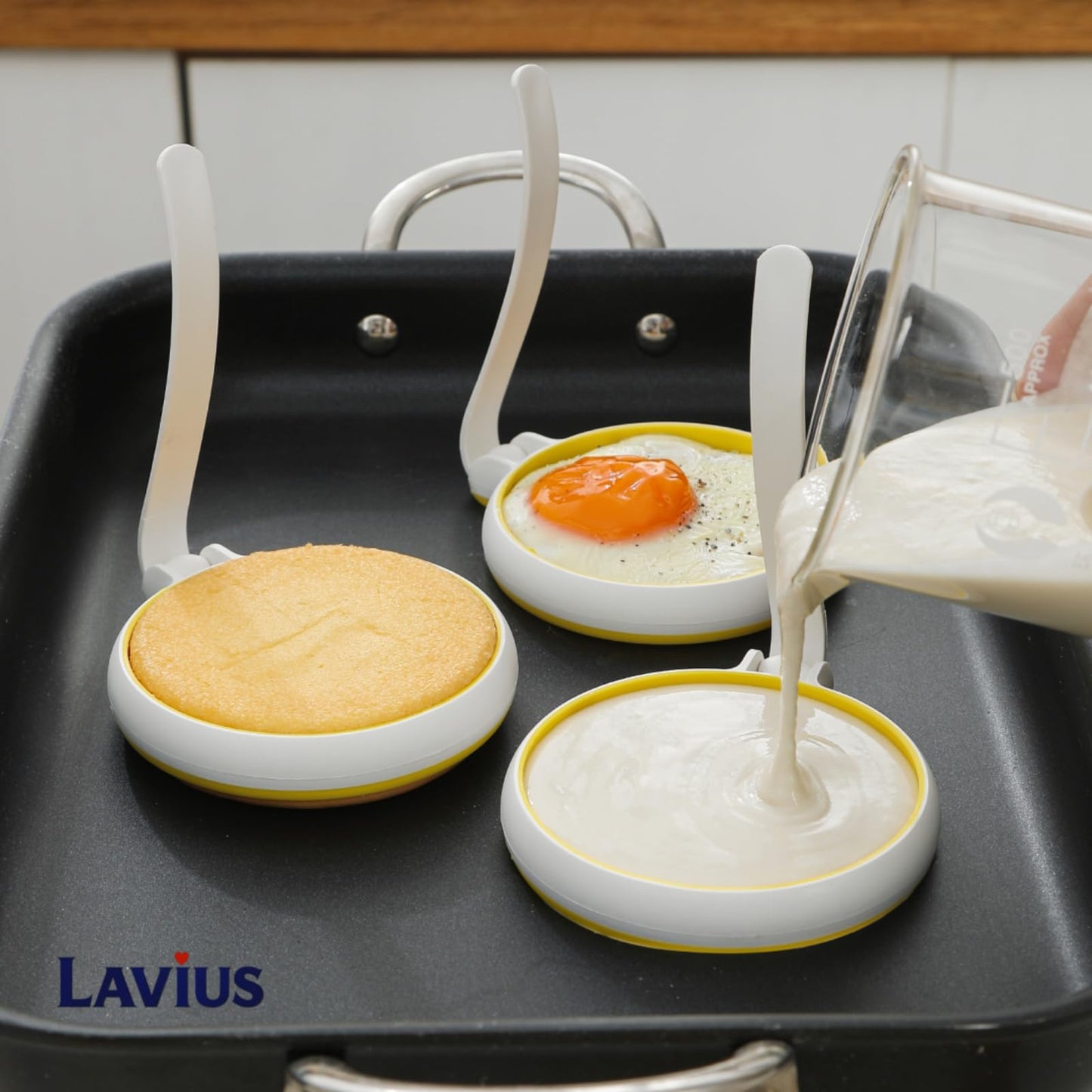 Lavius Silicone Egg Rings Set with Folding Handle, 4-Pack Non-Stick Round Egg Cooker Ring，Egg Mold for Cooking Breakfast Sandwiches, Egg Mcmuffins, Pancake, Grill Accessories Egg Forms for Frying Egg