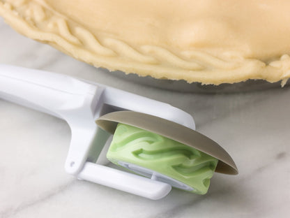 Fox Run Pie Top Cutters and Decorating Kit, 11-Piece Set