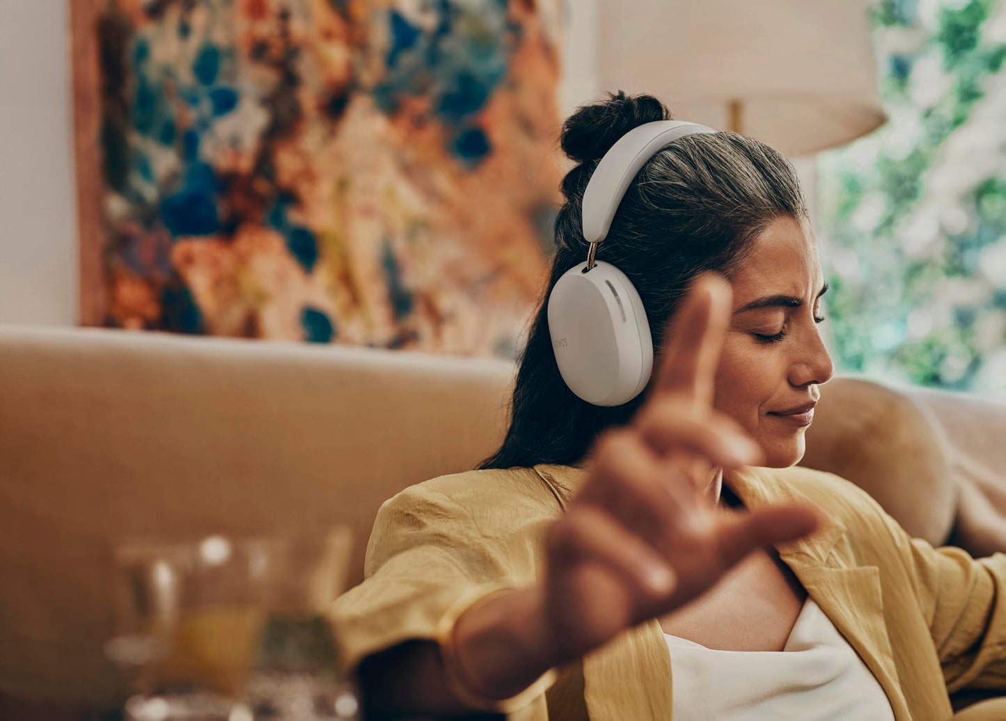 Sonos Ace | Noise Cancelling Wireless Over-Ear Headphones with Bluetooth, 30-Hour Battery Life, Spatial Audio, Dolby Atmos, Dynamic Head Tracking - White