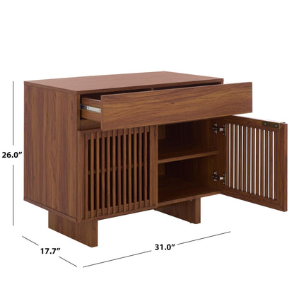 SAFAVIEH Home Collection - Quaid 1-Drawer 2-Door Nightstand Table with Interior Shelves, Walnut & Brass Bedside Storage (NST3104A)
