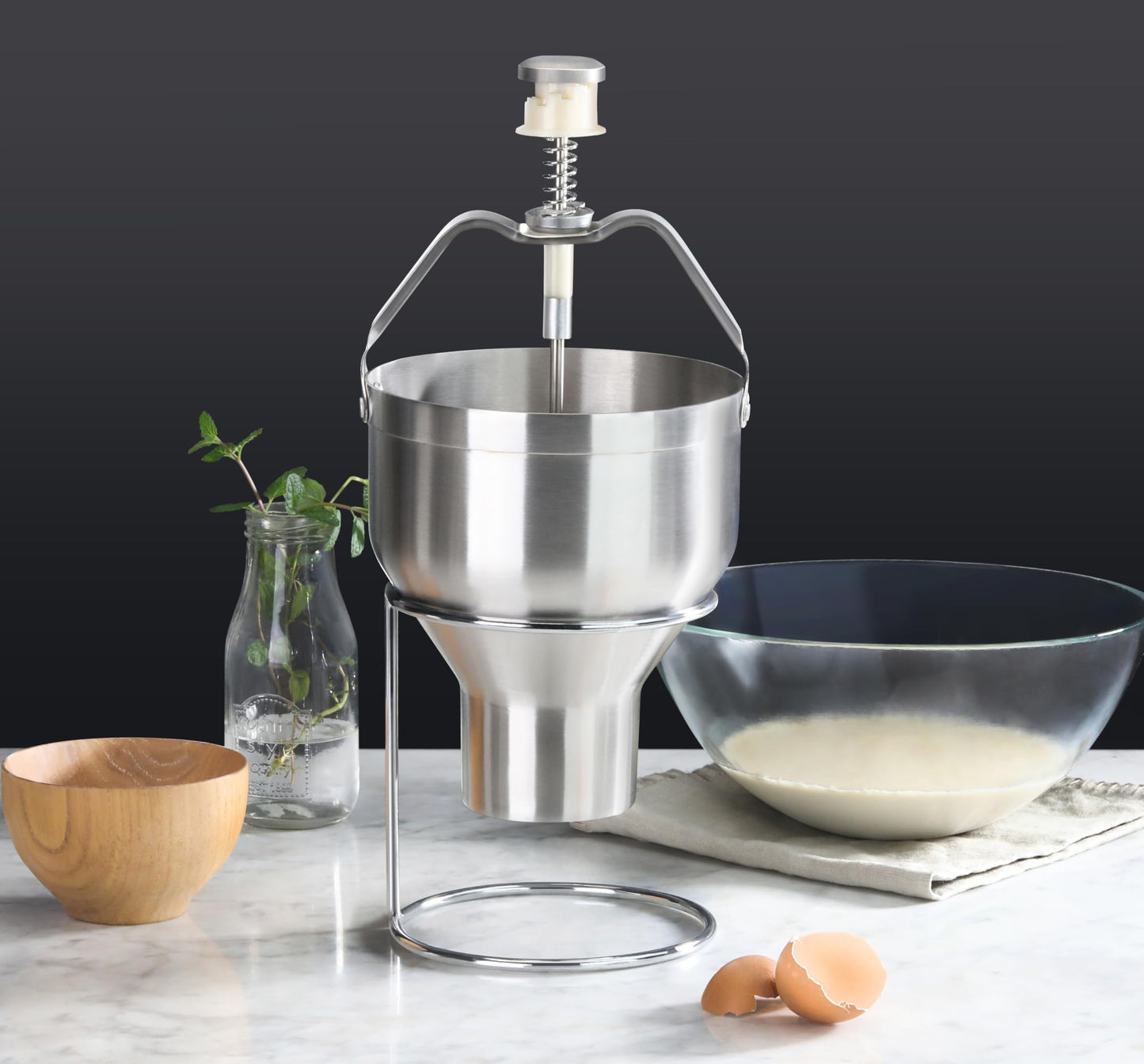 New Star Foodservice Pancake Batter Dispenser with Stand, Commercial 18/8 Stainless Steel Batter Dispenser for Pancakes, Waffles, Portion Control, Silver