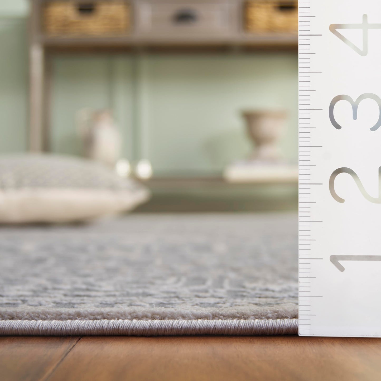 SAFAVIEH Area Rug 10x14 - Reflection Collection - Large - Light Grey & Cream, Non-Shedding & Easy Cleaning, Ideal for Living Room, Bedroom (RFT670C)