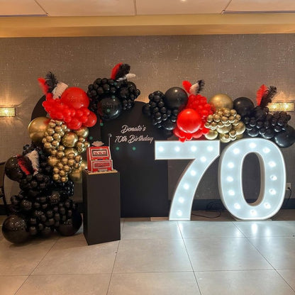 PTGOLUO 153Pcs Red and Black Gold Balloons Garland Arch Kit with Stars - 22 18 12 10 5 inch Different Latex Balloons for Anniversary Casino Night Hollywood New Years Movie Night Prom Party Decorations