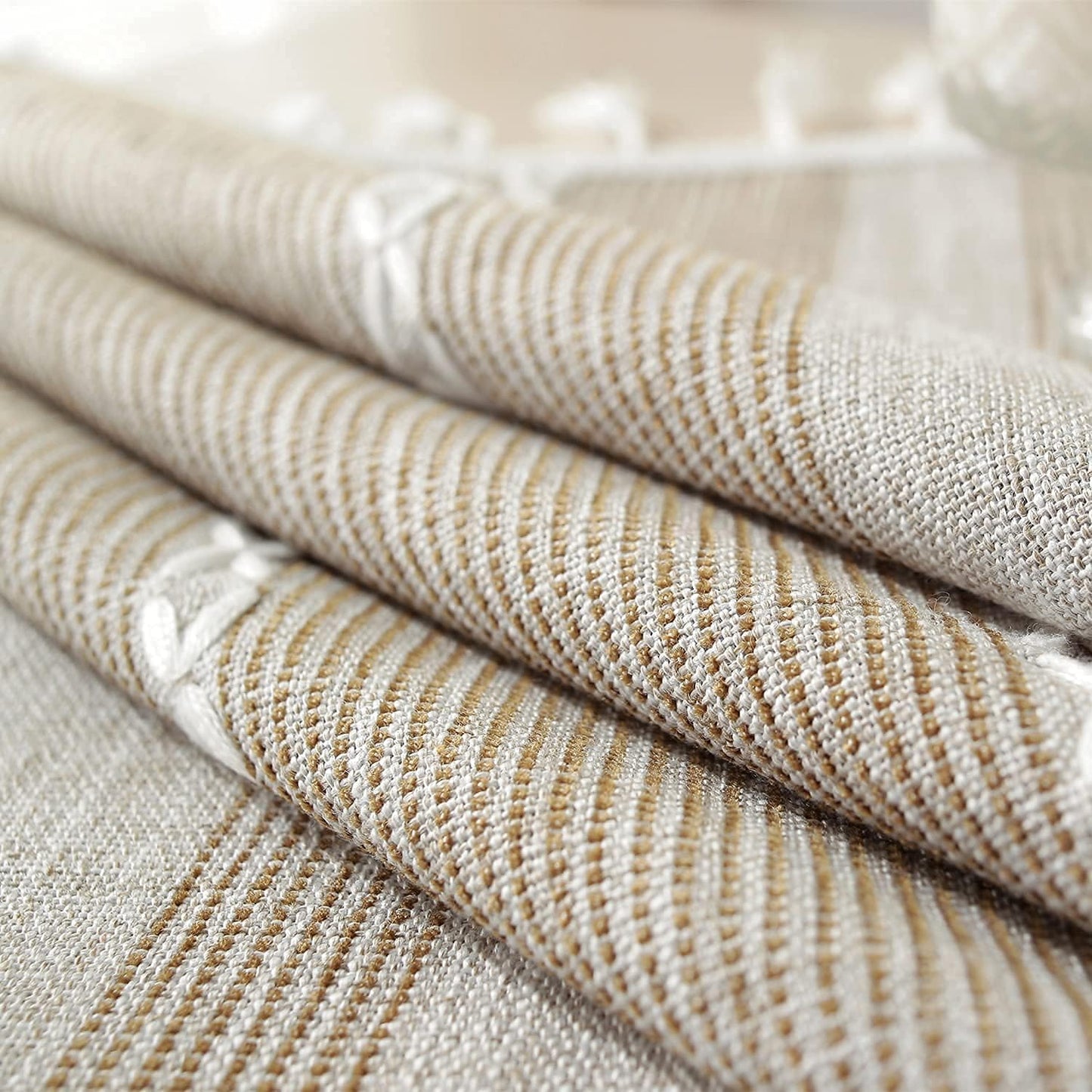 HPX HOME 2pcs 23 23 Inch, Linen Striped Small Tablecloth Square Cotton Tassel Bedside Table Cover Dust-Proof Washable