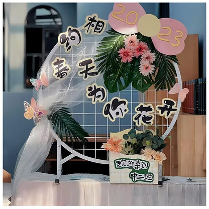 CVGfko Metal Round Mesh Arch Stand, Units Art Display Panels with Triangles-Base, Multifunctional Grid Wall Panel Display Stand, for Birthday Party Photo Backdrop Decoration.White-120cm/47.2in