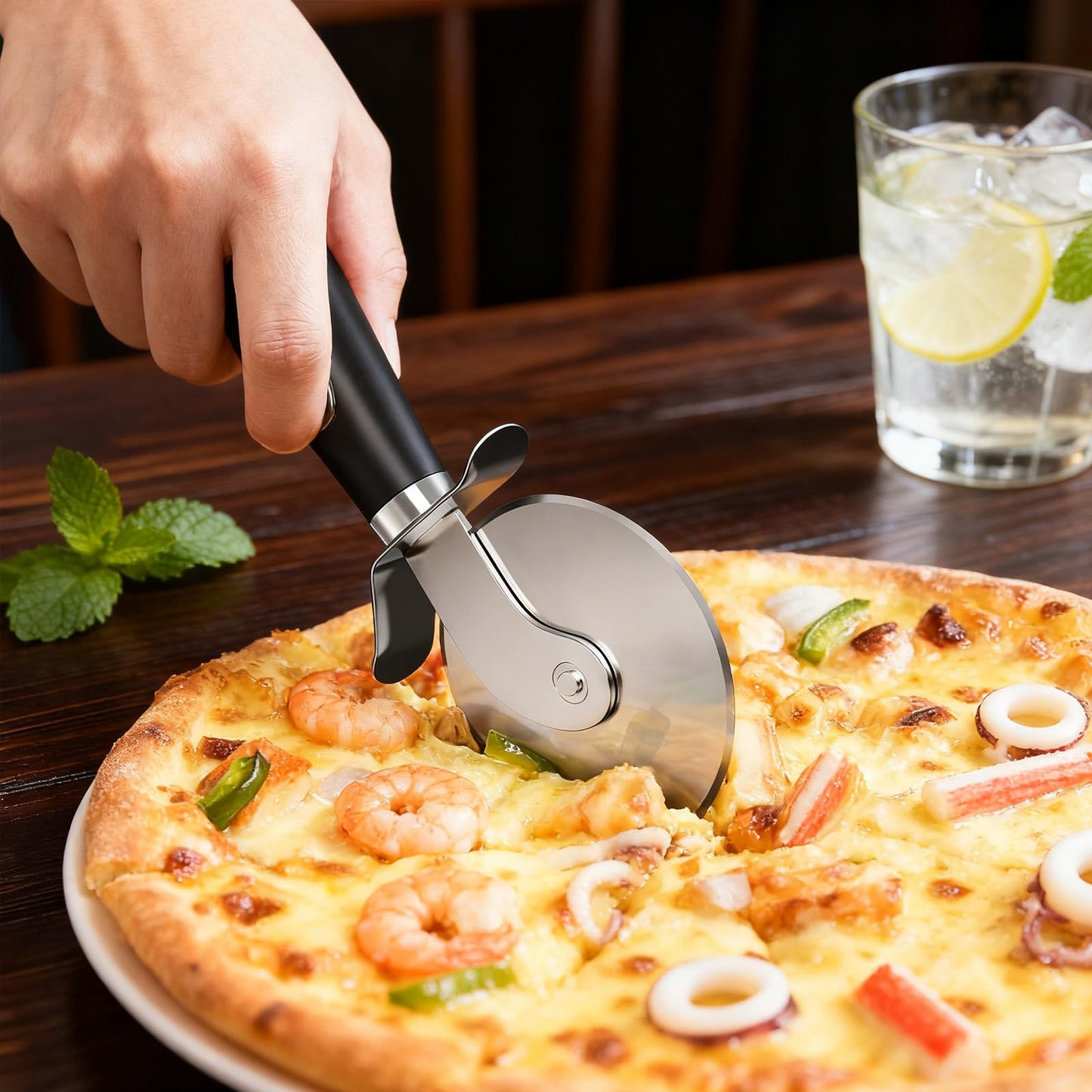 Stainless Steel Pizza Cutter Wheel and Cheese Server Set, 2-Piece Multipurpose Pizza Slicer with Sharp Blade and Ergonomic Handle, Durable, Dishwasher Safe, Easy to Cut and Serve