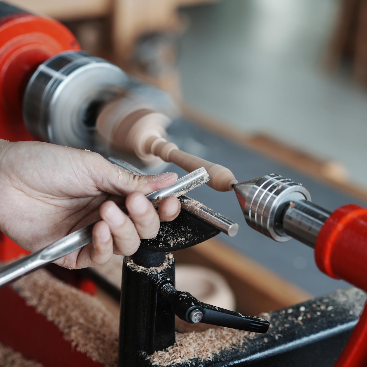BMWOOD NCK SERIES YD6540 Quick-Change Jaws for Woodturning Lathe for Making Pipe and Spoons.