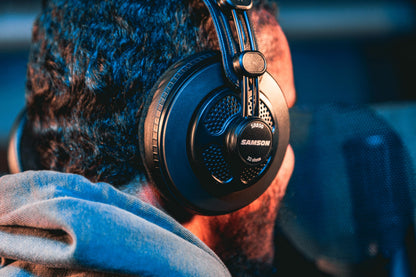Samson SR850 Professional Studio Reference Headphones