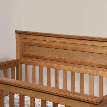 daVinci Autumn 4-in-1 Baby Crib Convertible to Toddler Bed, Daybed, Full-Size Bed - Easy Assembly - GREENGUARD Certified - 4 Adjustable Mattress Heights - Conversion Kit Sold Separately, Chestnut