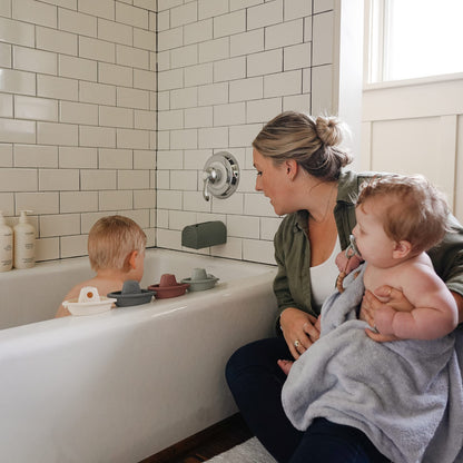 mushie Stackable Bath Boats Toy (Original) | Floating Bathtub Toys for Baby & Toddler, Set of 5 | Made in Denmark