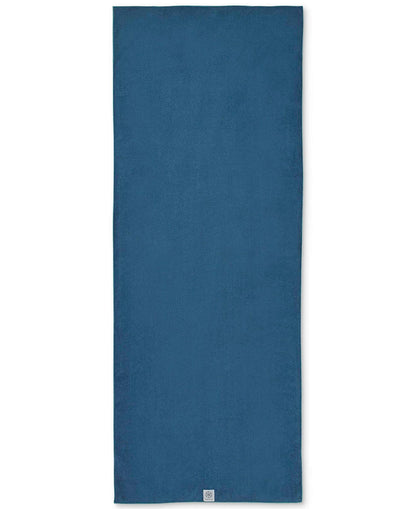 Gaiam Yoga Towel - Mat Sized Active Dry Non Slip Moisture Wicking Sweat Absorbent Microfiber Hot Yoga Towel for Women & Men | Stay-Put Corner Pockets (70" Long x 26" Wide)