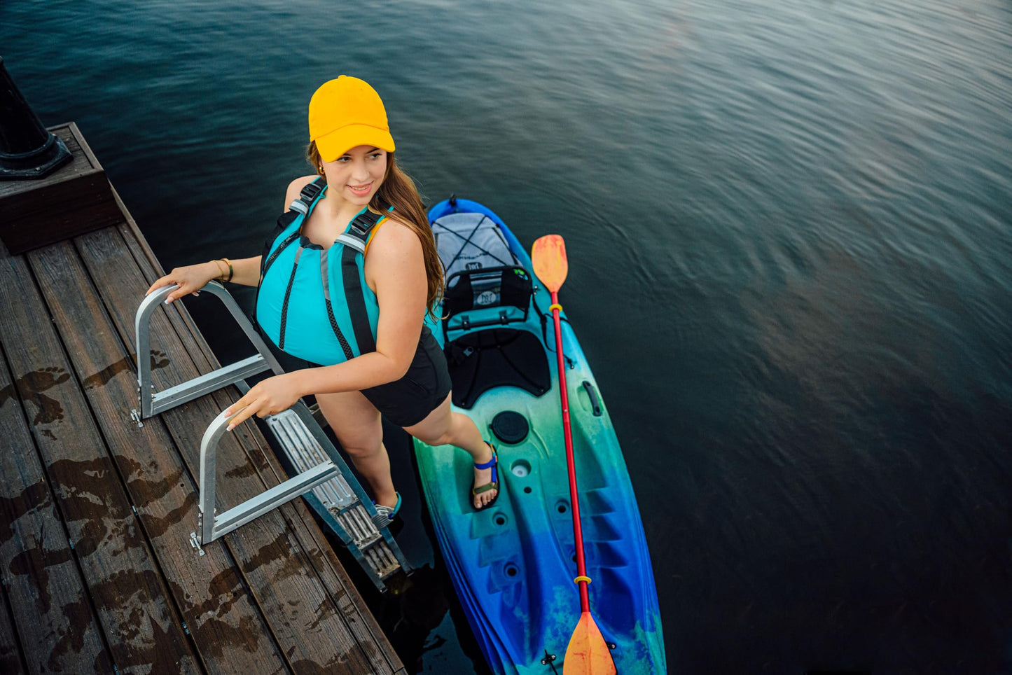 Perception Tribe 9.5 - Recerational Kayak Sit on Top - Large Rear Storage with Tie Downs - 9.5 ft - Déjà Vu