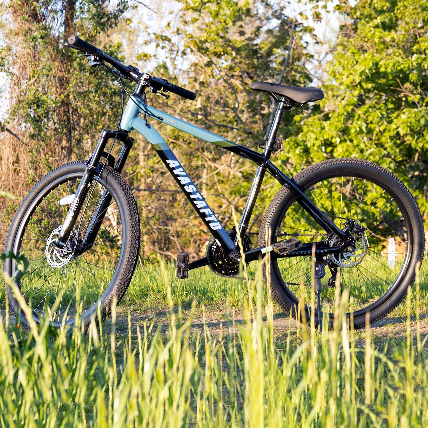 AVASTA 27.5-inch Mountain Bike for Man Male and Woman Female Adult with Lightweight Aluminum Alloy Frame and Dual Disc Brakes,Front Suspension,21-Speed Gear Shifters,Hidden Brake Cables,Red