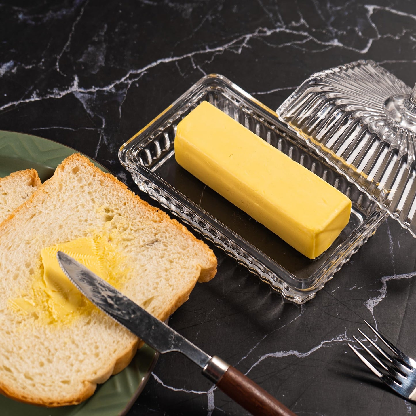 Clear Glass Butter Dish with Lid, Covered Crystal Butter Stick Holder Tray, Glass Butter Storage Container for Fridge Countertop